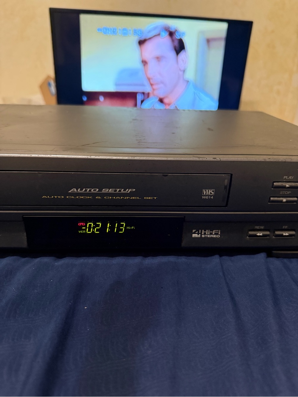 Toshiba W-614R VHS VCR Video Cassette Recorder Player No Remote Tested see pics